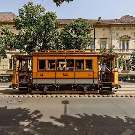 Sophie Belvarosaban Apartman